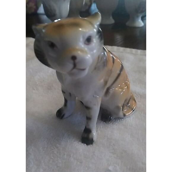Vintage bone china tiger figure - Picture 3 of 6